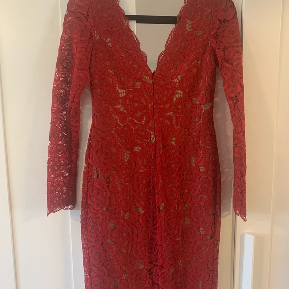 Vera Wang Red Lace Dress - Picture 3 of 5